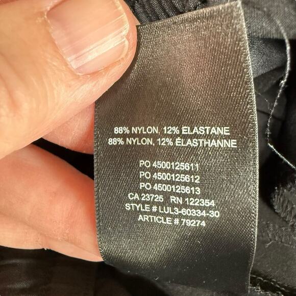 TNA ARITZIA Women's BLACK JOGGERS M Athleisure Athletic Casual Running Workout - Picture 8 of 11